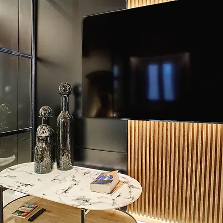 Camillo Benso - M&m House *