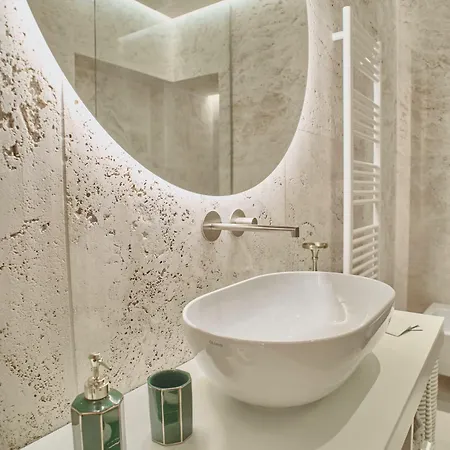 Camillo Benso - M&m House